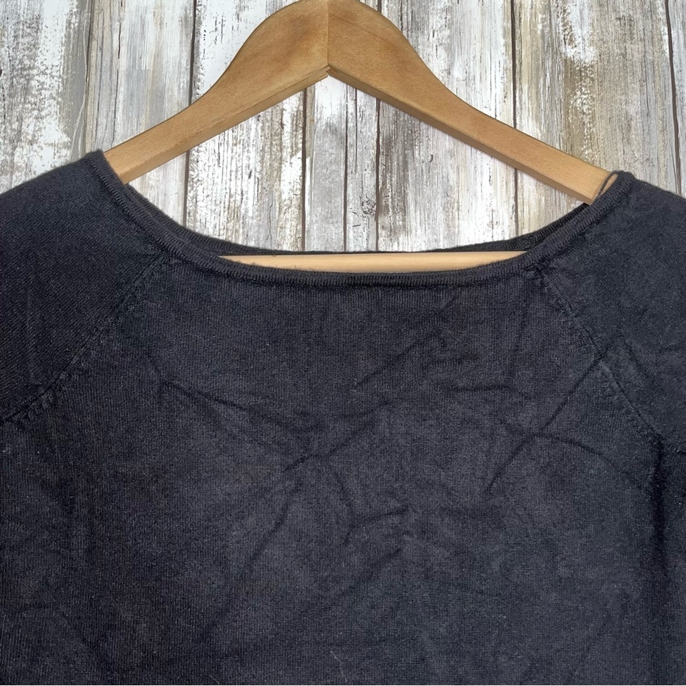 White House Black Market Black Tiered Sleeve Blouse - Picture 3 of 4